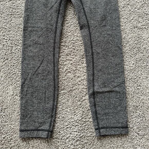 Lululemon Wunder Under High Rise Pants - Picture 4 of 7